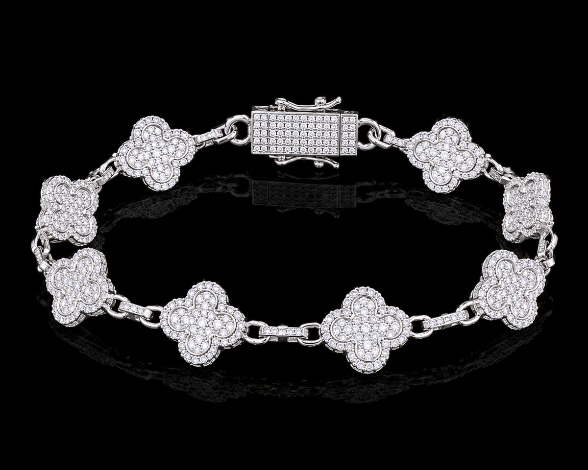 Moissanite Clove Bracelet
